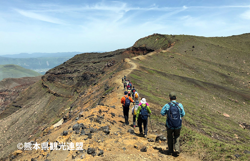 hiking in Japan